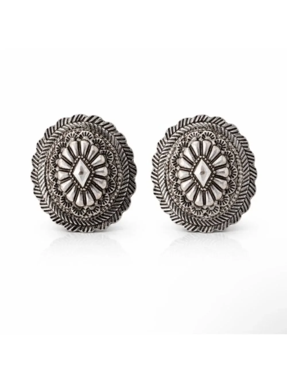 3/$30 New! Silver Western Boho Post Earrings (3039) NWOT